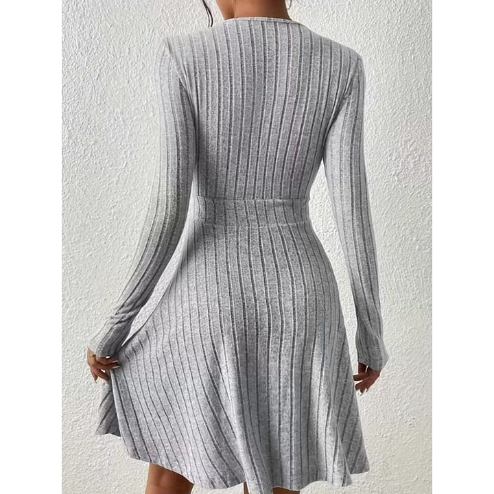 Rippstrick Wickelkleid fürs Büro