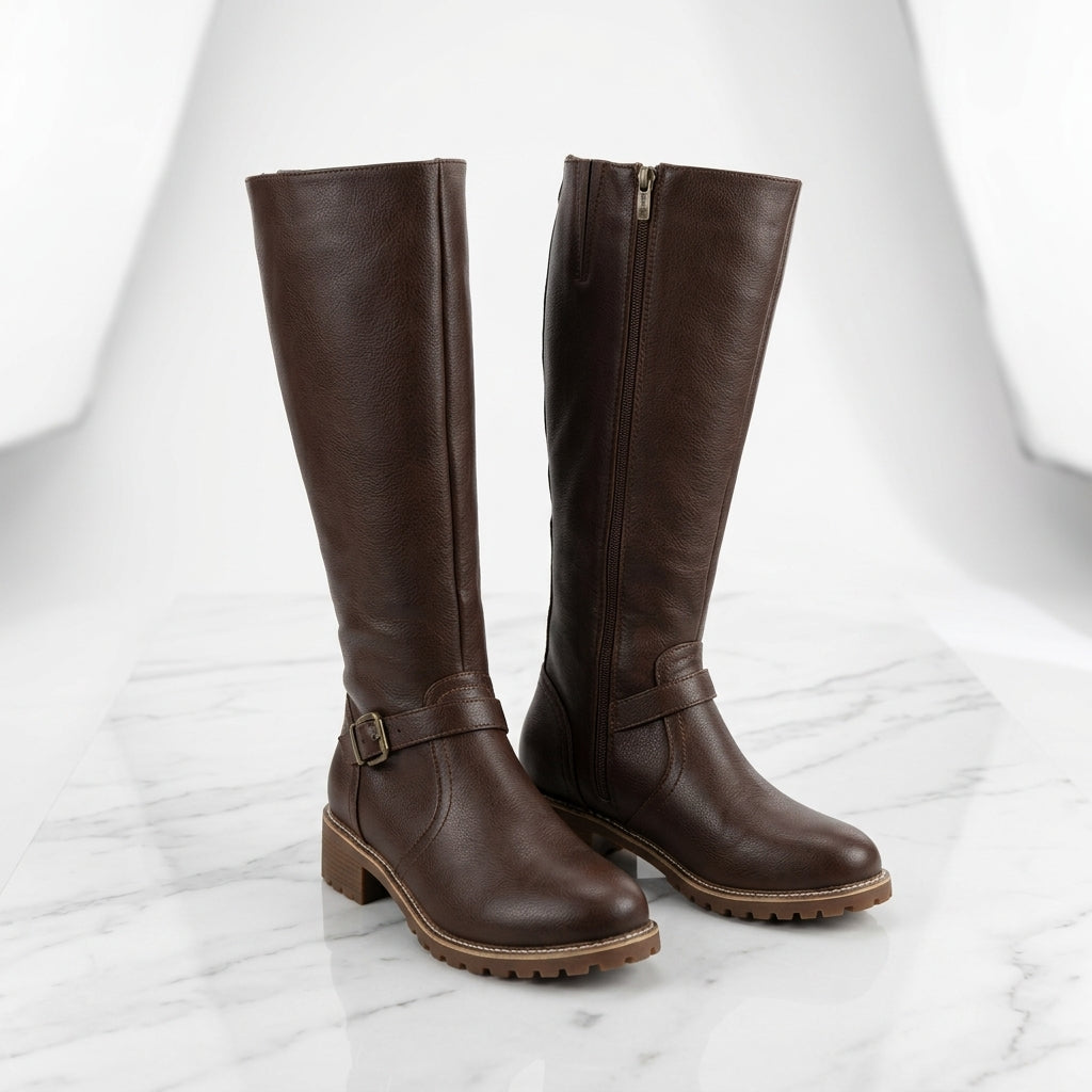 Kniehohe Stiefel mit Schnalle und Blockabsatz
