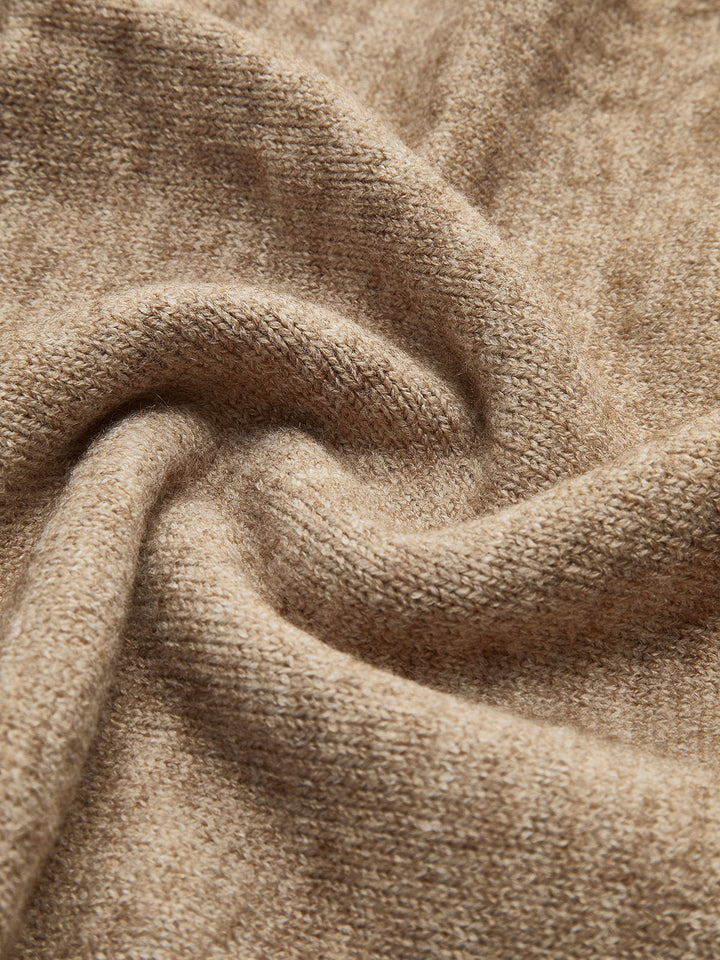 Strickset Rollkragen Pullover und weite Hose