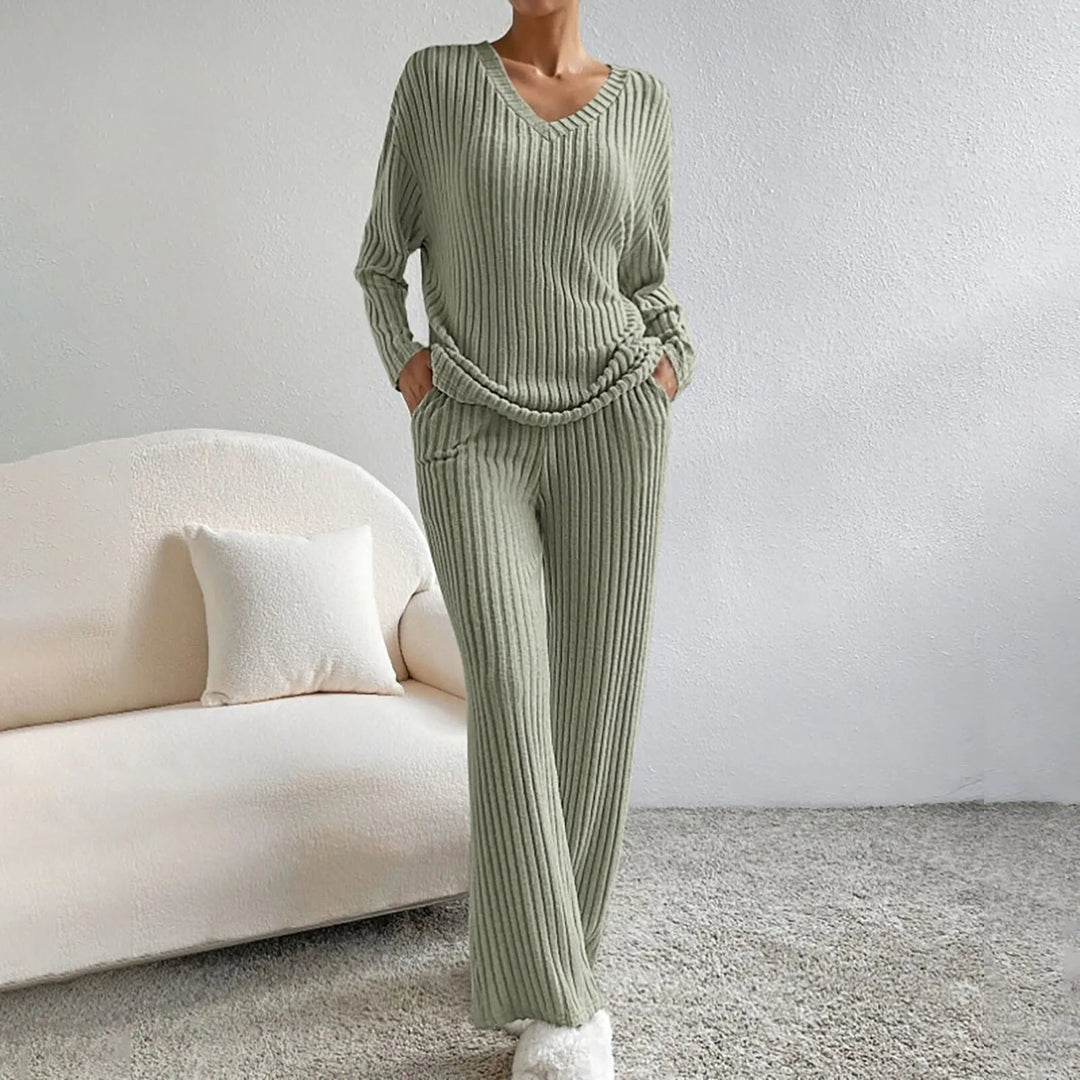Rippstrick-Loungewear-Set mit V-Ausschnitt fürs Büro – Grün