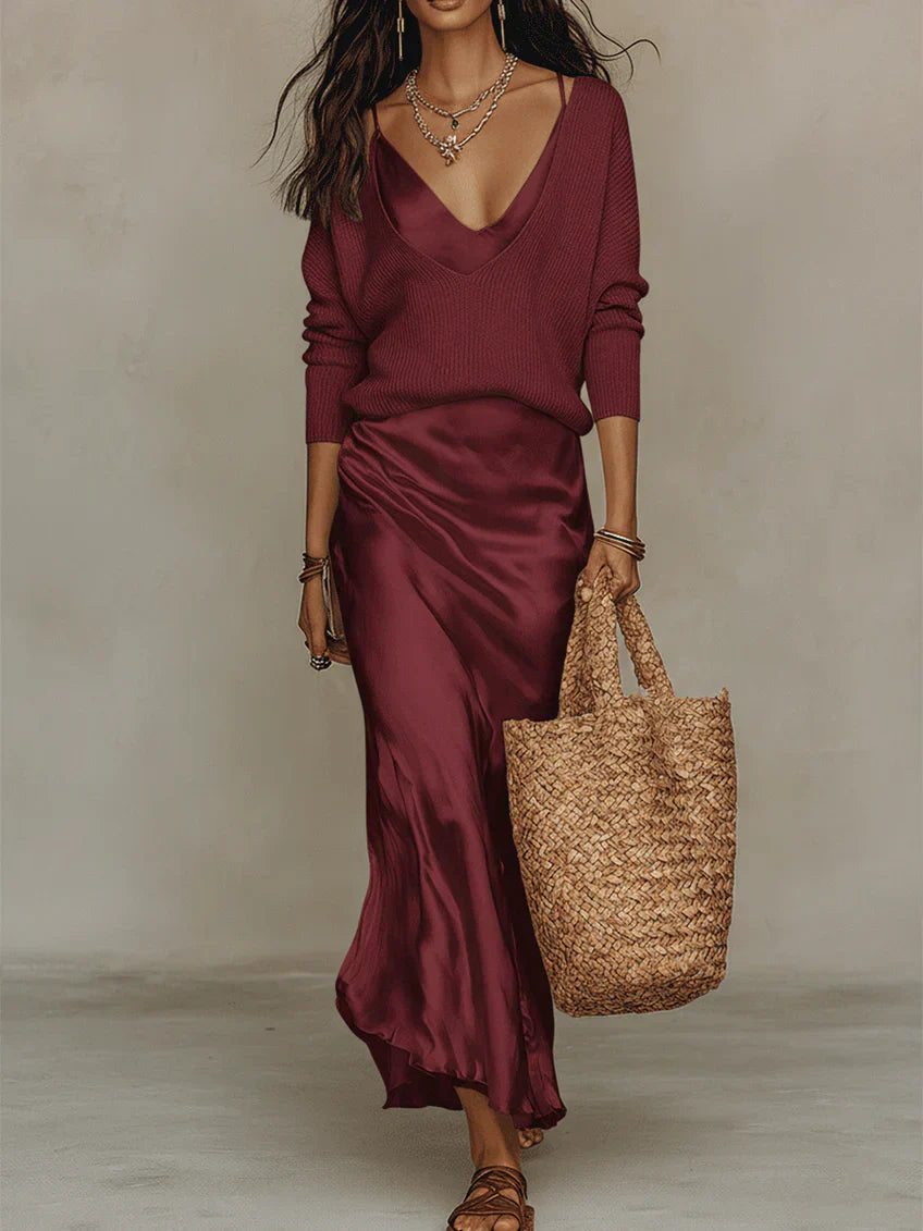 Strickpullover & Satin-Maxikleid für den Abend
