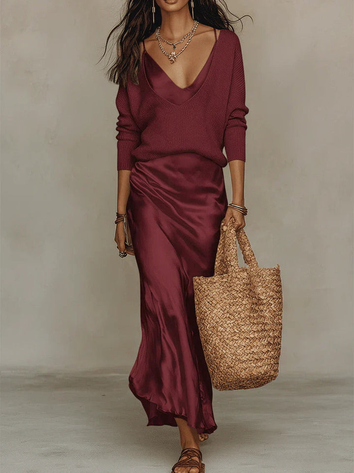 Strickpullover & Satin-Maxikleid für den Abend