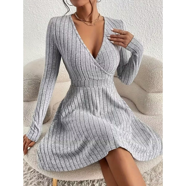 Rippstrick Wickelkleid fürs Büro